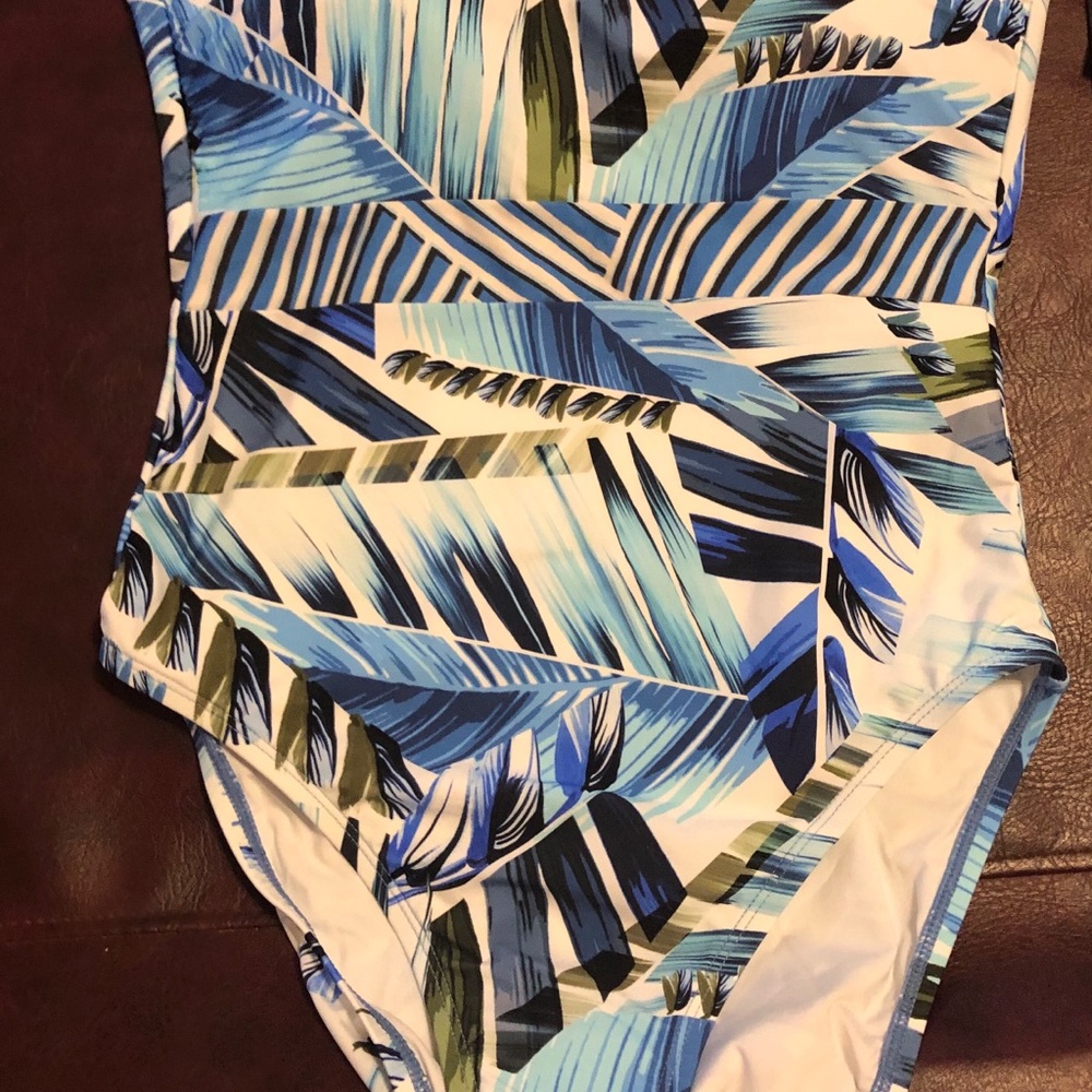 LaBlanca Swimsuit Size 6 NWT - Picture 15 of 16